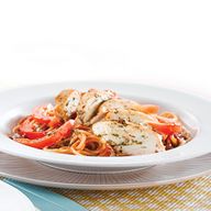 VEG / CHICKEN TOM YUM PASTA